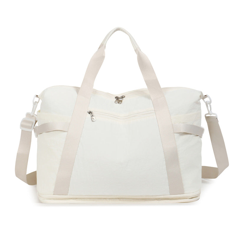 Functional Travel Duffle Bag LoungeYard — product view 6