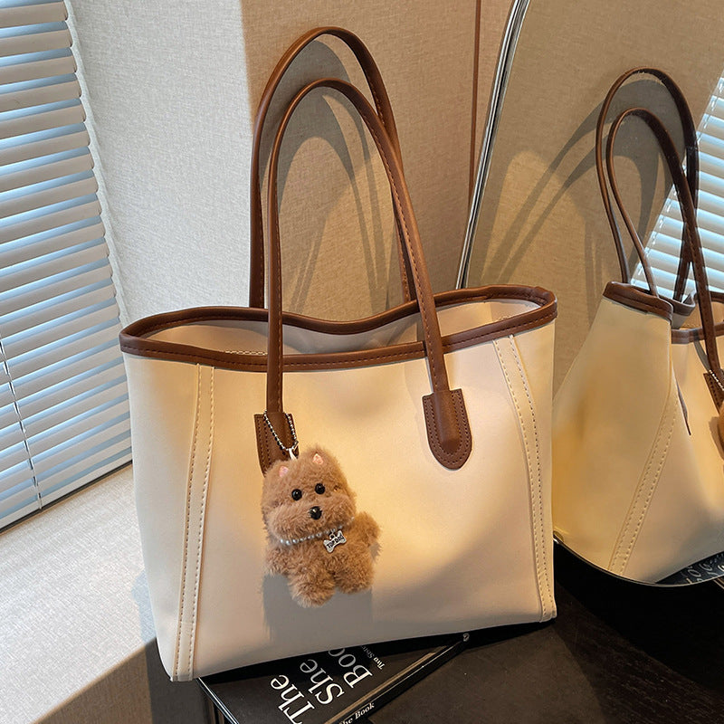 Elegant Vegan Leather Tote Bag — product view 1
