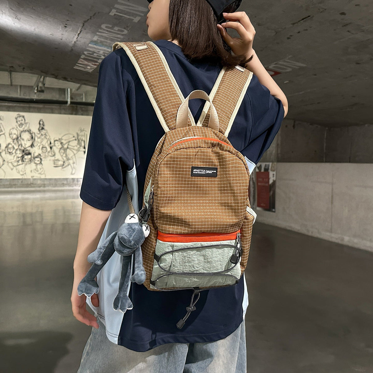 Fashion-Forward Adjustable Backpack LoungeYard — product view 3