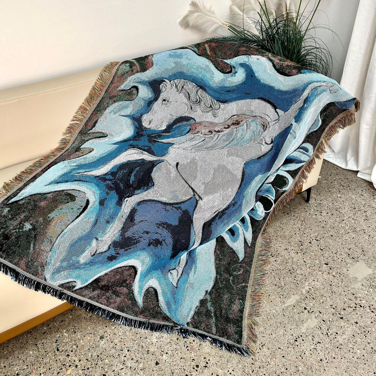Artistic Unicorn-Themed Tapestry Blanket — product view 3