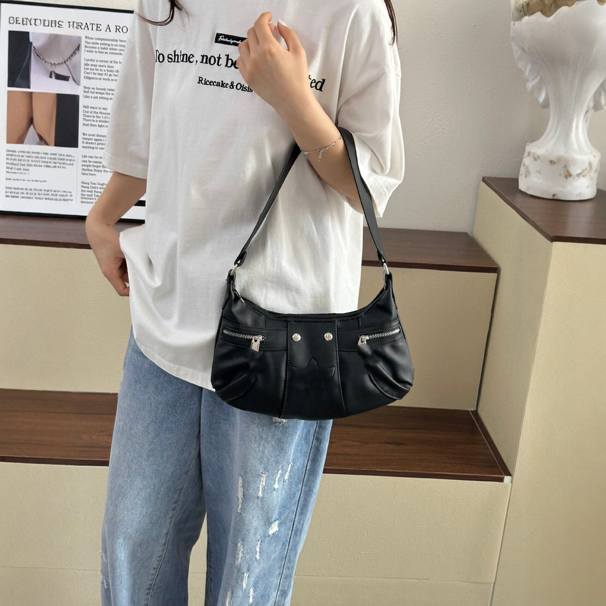 Elegant shoulder bag with multifunctional compartments LoungeYard — product view 2