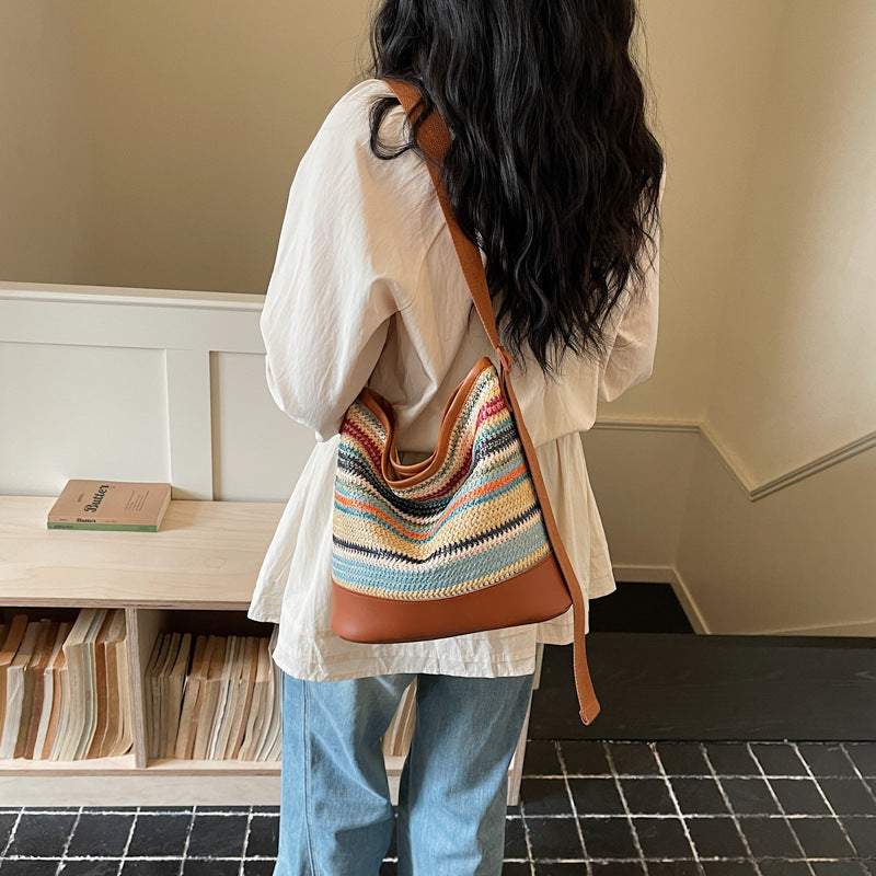 Boho Chic Woven Shoulder Bag — product view 2