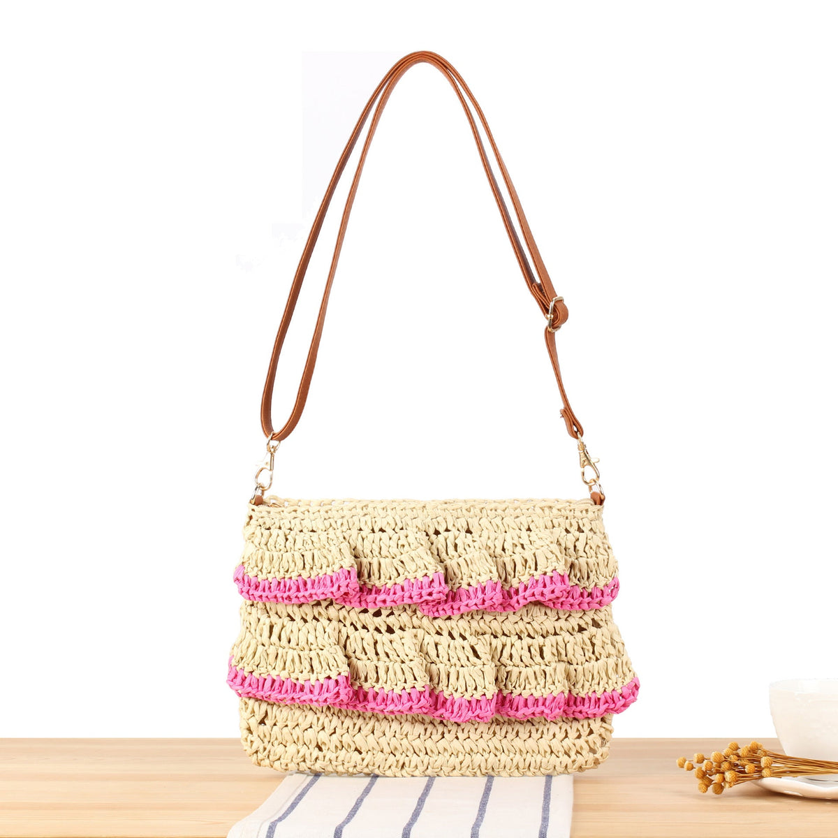Trendy Handbag with Refinement LoungeYard — product view 5