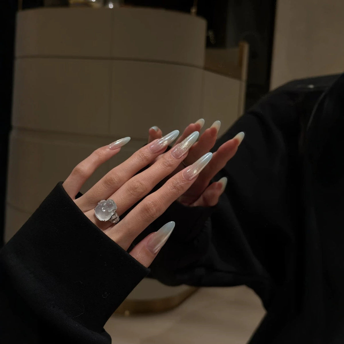 Impressive Stiletto Press-On Nail Art — product view 1