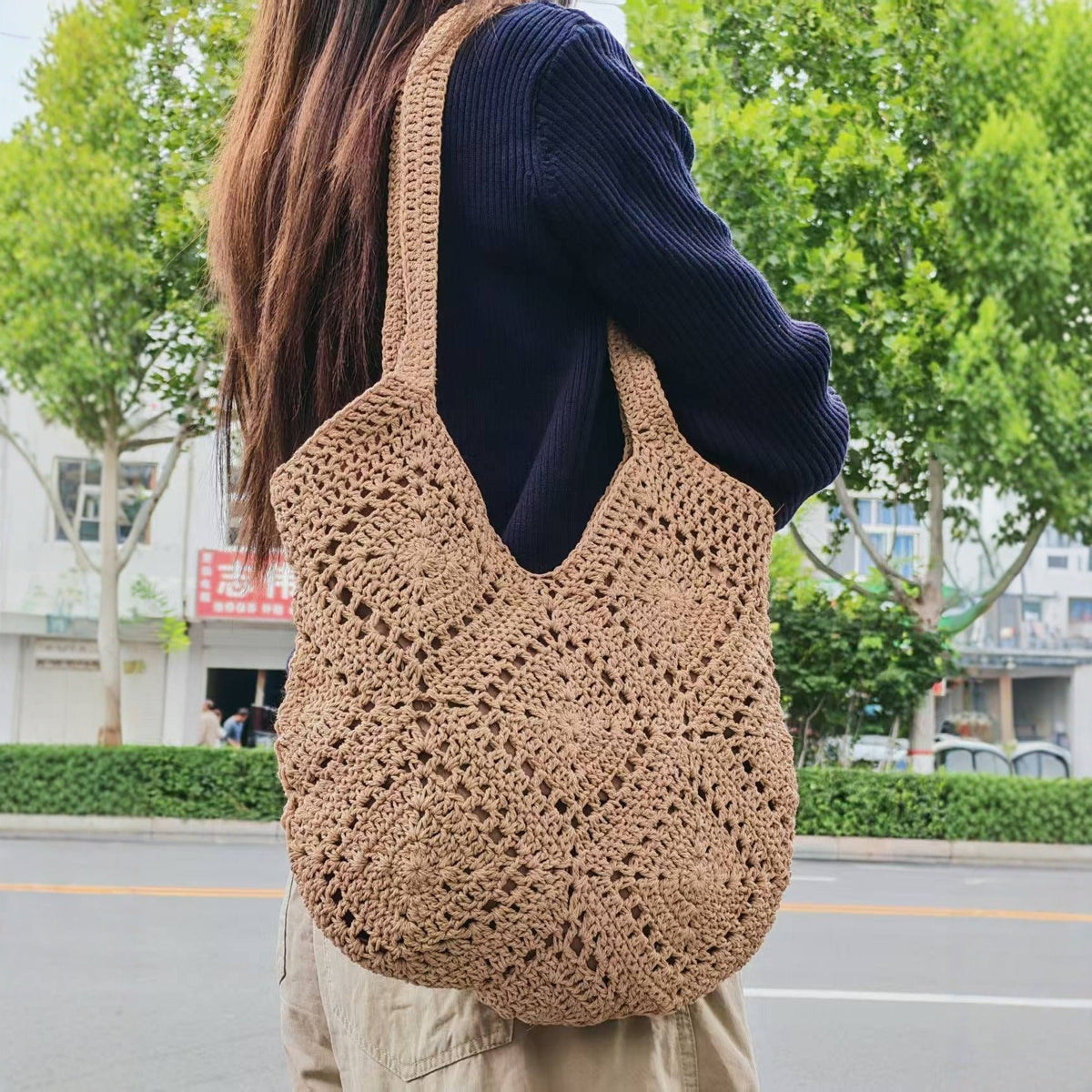 Hand-knotted everyday birth bag LoungeYard — product view 1
