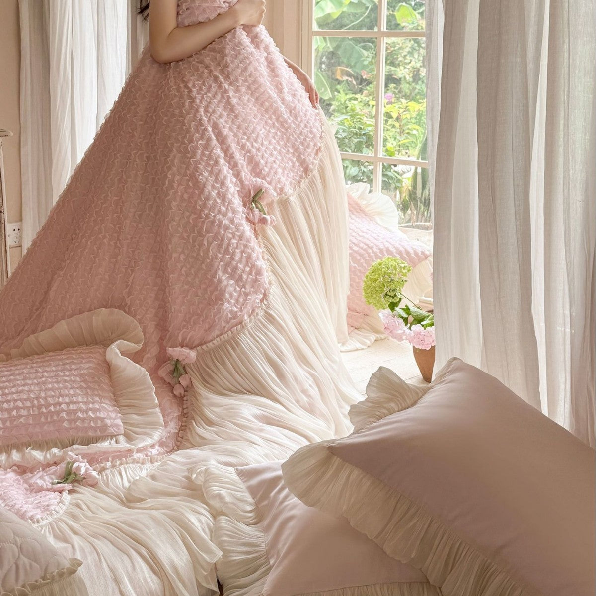 Luxurious duvet cover set with pleated bed skirt, ruffles and delicate frill decoration — product view 1