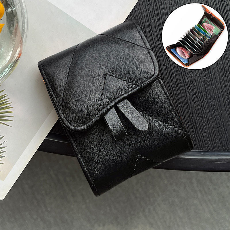 Chic Quilted Card Holder LoungeYard — product view 4