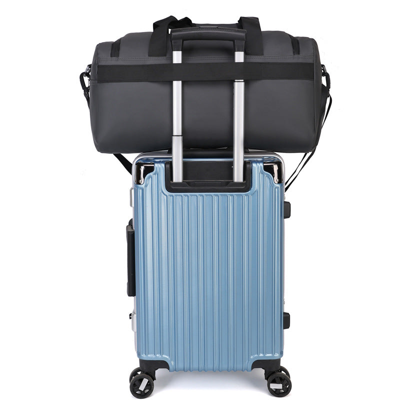 Versatile All-Purpose Fitness Duffel Bag LoungeYard — product view 2