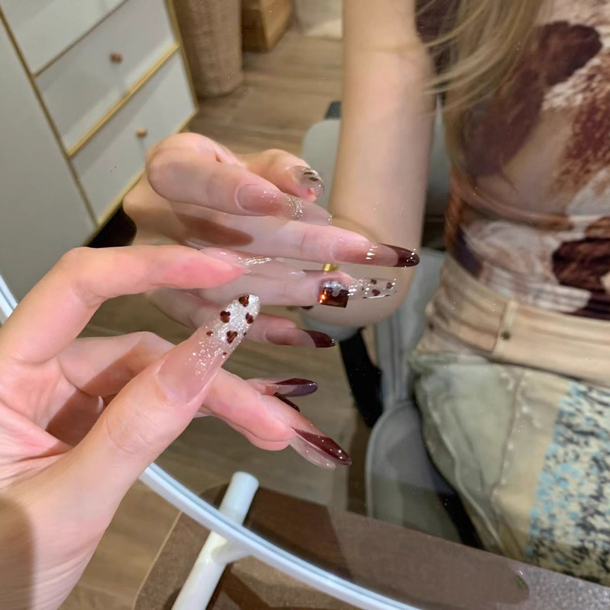 Artistic Designer Nail Extensions — product view 3