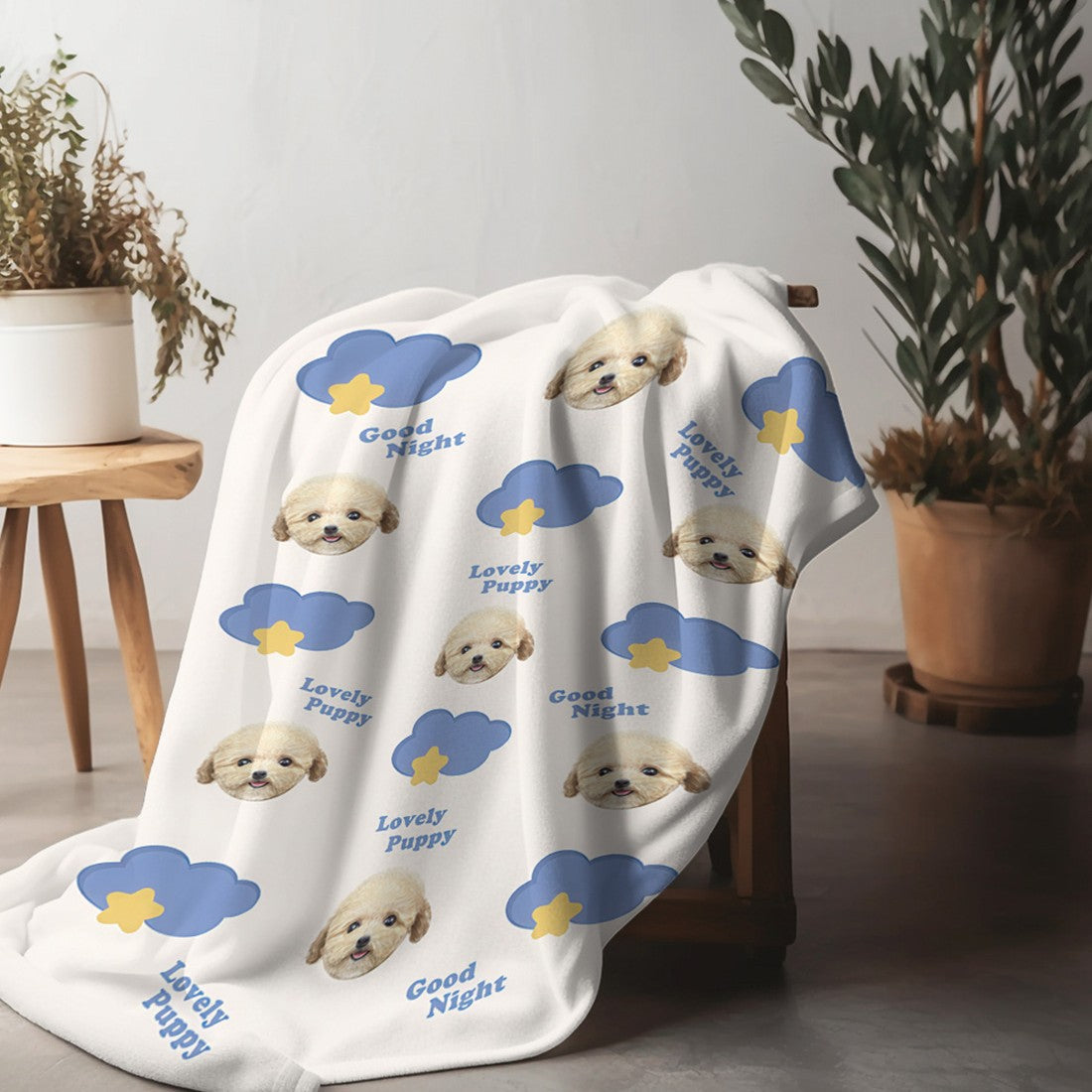Cute Cat Pattern Fleece Blanket LoungeYard — product view 4