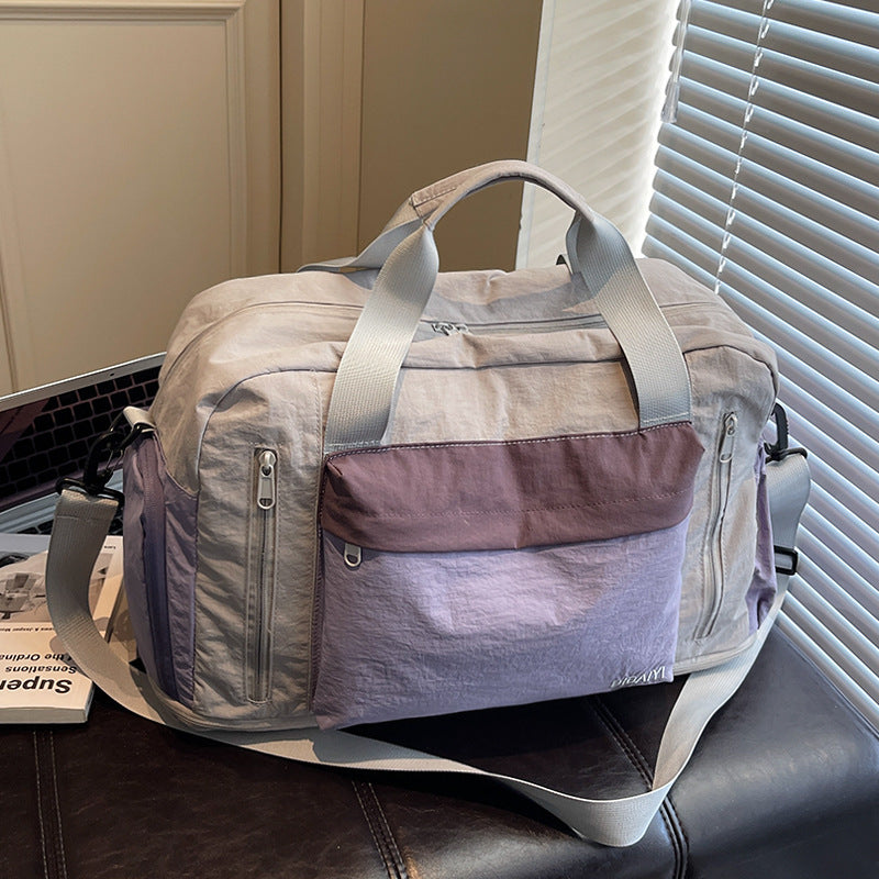 Versatile Multi-Compartment Duffle Bag — product view 3