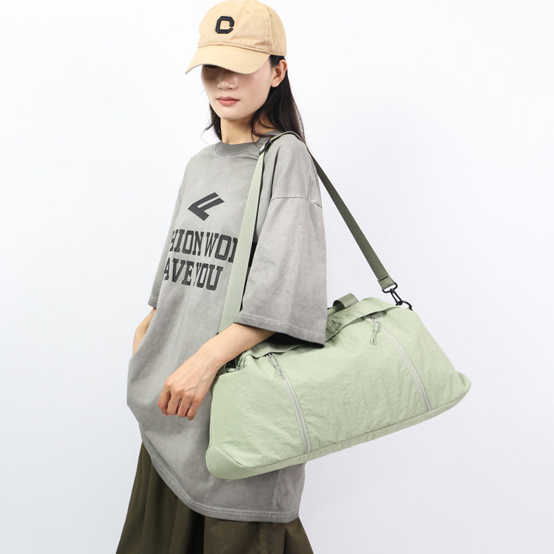 Versatile Sports Duffel Bag LoungeYard — product view 4