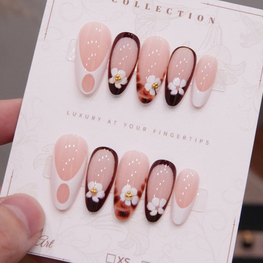 Luxury Floral Decorative Press-On Nails — product view 4