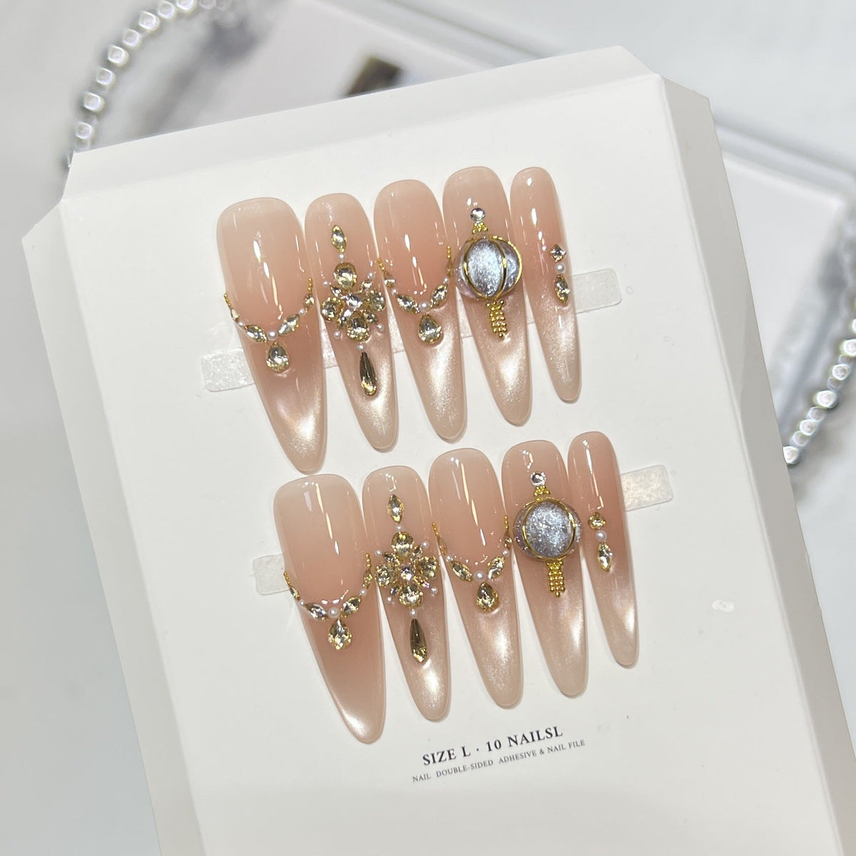 Luxurious Glossy Stiletto Press-On Nail Set — product view 3