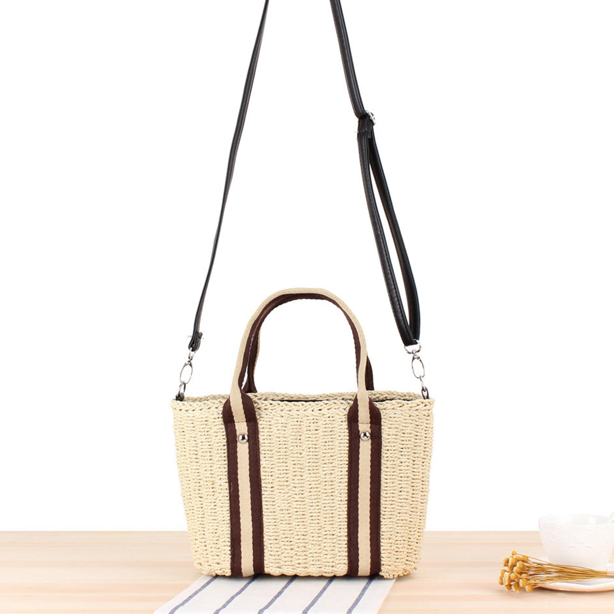 Handbag Made of Braided Natural Material with Removable Leather Strap LoungeYard — product view 1