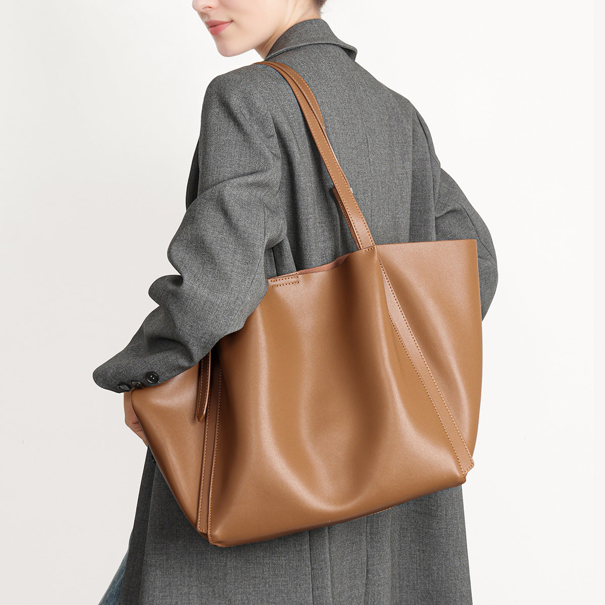 Minimalist Sculpted Tote with Adjustable Shoulder Straps — product view 1