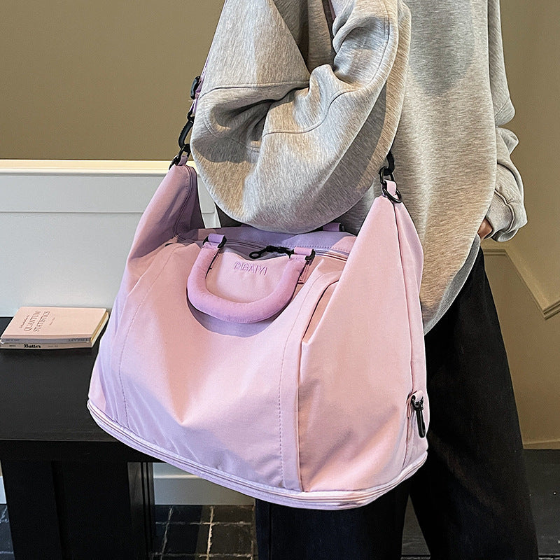 Versatile Multi-Compartment Travel Duffle Bag — product view 4