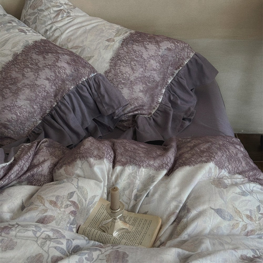 Bedding set with jacquard panels, ruffled bed skirt and reversible pillow — product view 4