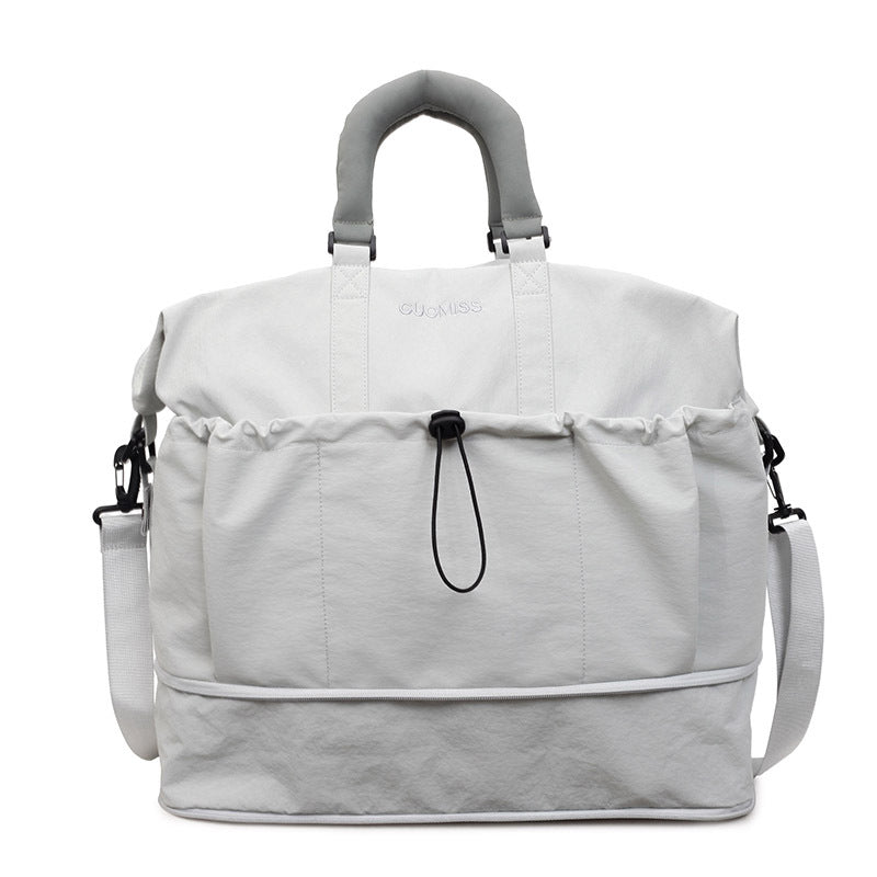 Versatile Adjustable Duffle Bag LoungeYard — product view 5