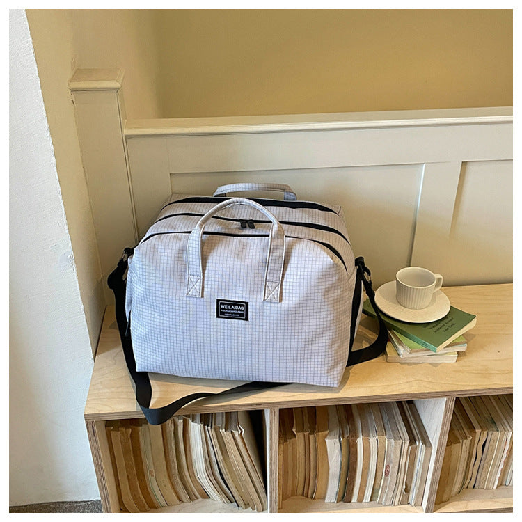 Stylish Multi-Functional Weekend Duffel Bag — product view 4