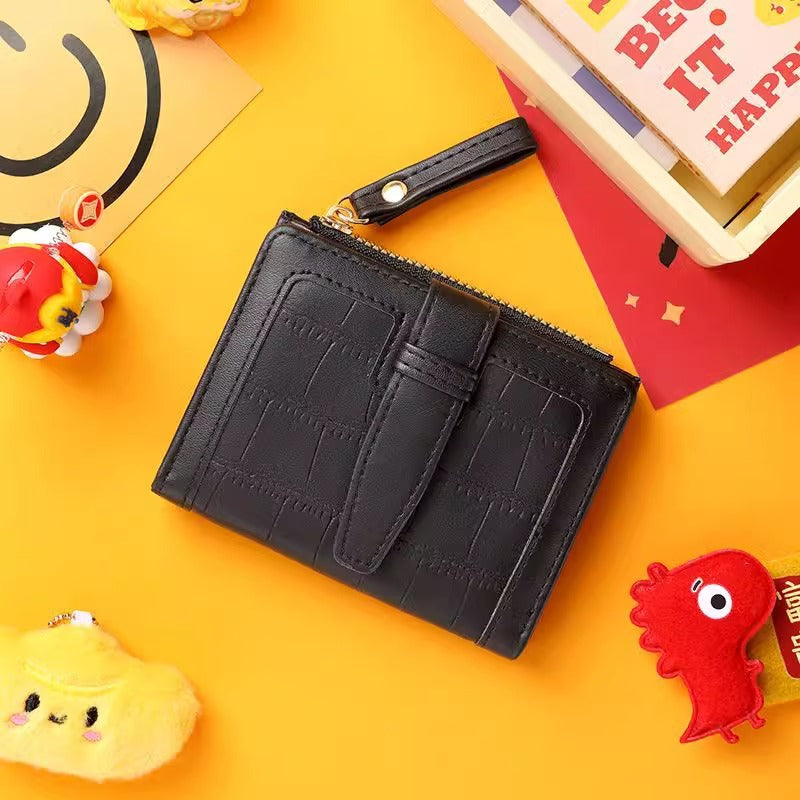 Stylish Zip-Around Wallet LoungeYard — product view 4
