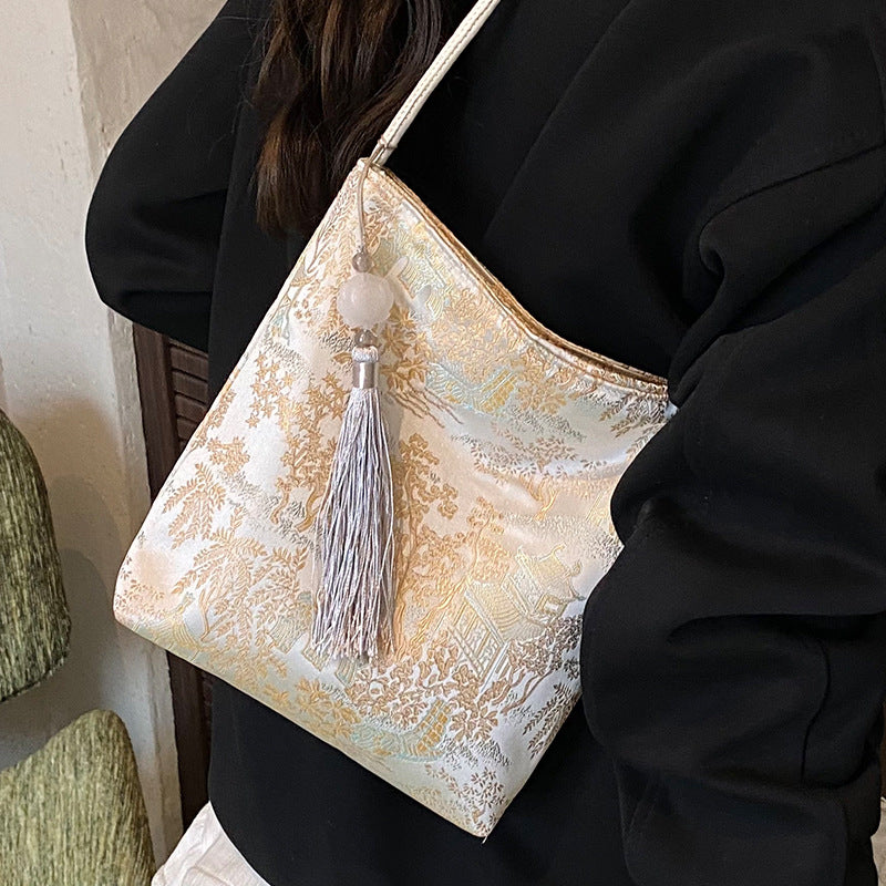 Elegant Floral Printed Handbag — product view 2