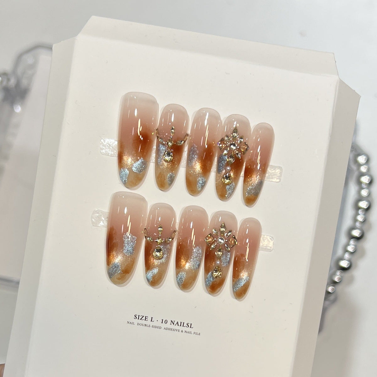 Glamorous Ombre Press-On Nail Art Set — product view 2