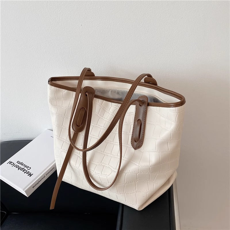 Crocodile-Embossed Tote Bag LoungeYard — product view 1