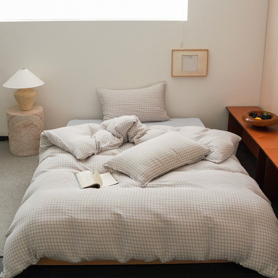 Checked cotton bedding set with soft percale texture and reversible pillowcases — product view 6