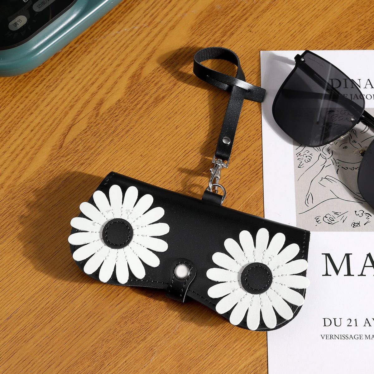 Floral Design Wallet — product view 3