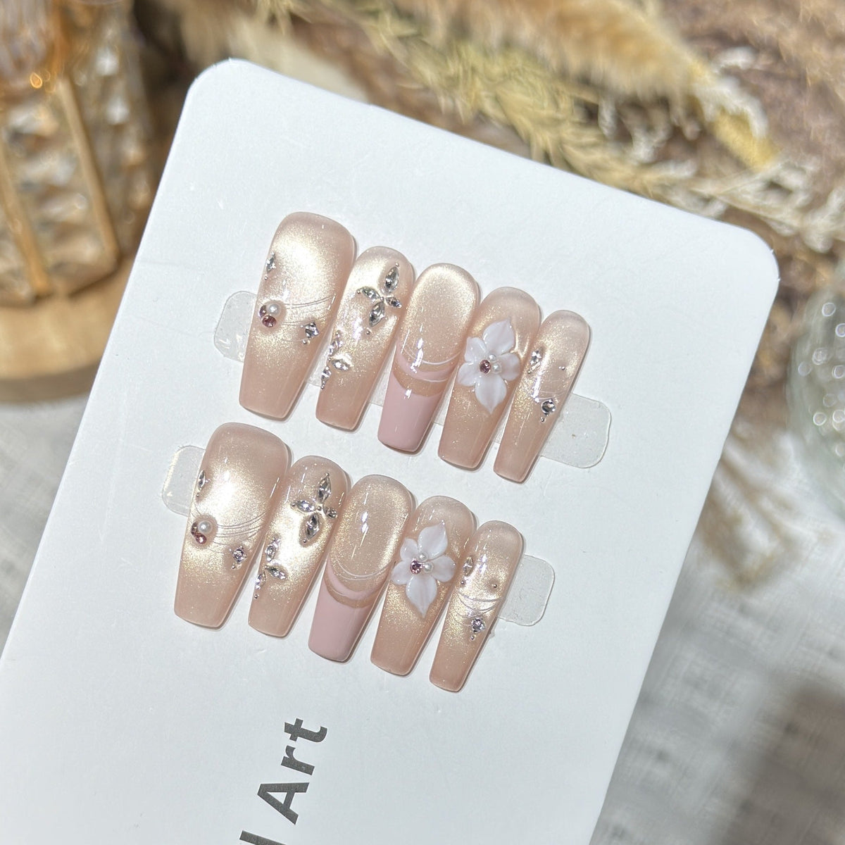 Elegant Floral Decorated Press-On Nail Art — product view 2
