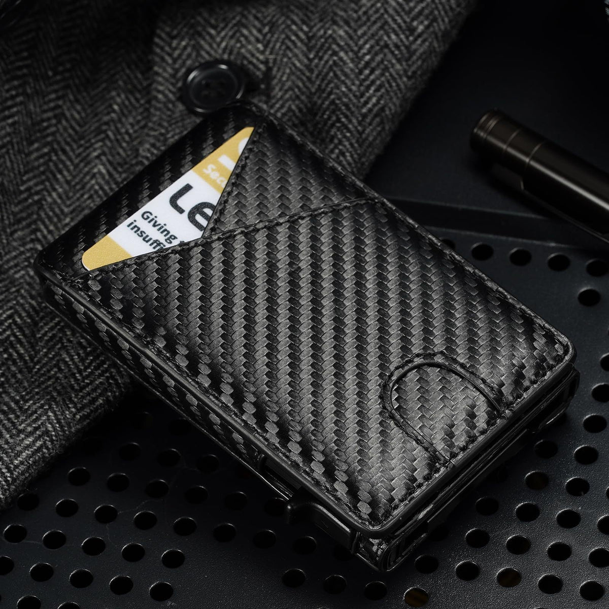 Carbon Fiber Slim Cardholder LoungeYard 1790153032 — product view 1