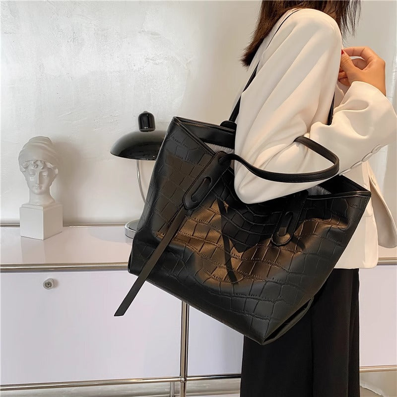 Modern Crocodile-Embossed Tote Bag LoungeYard — product view 3