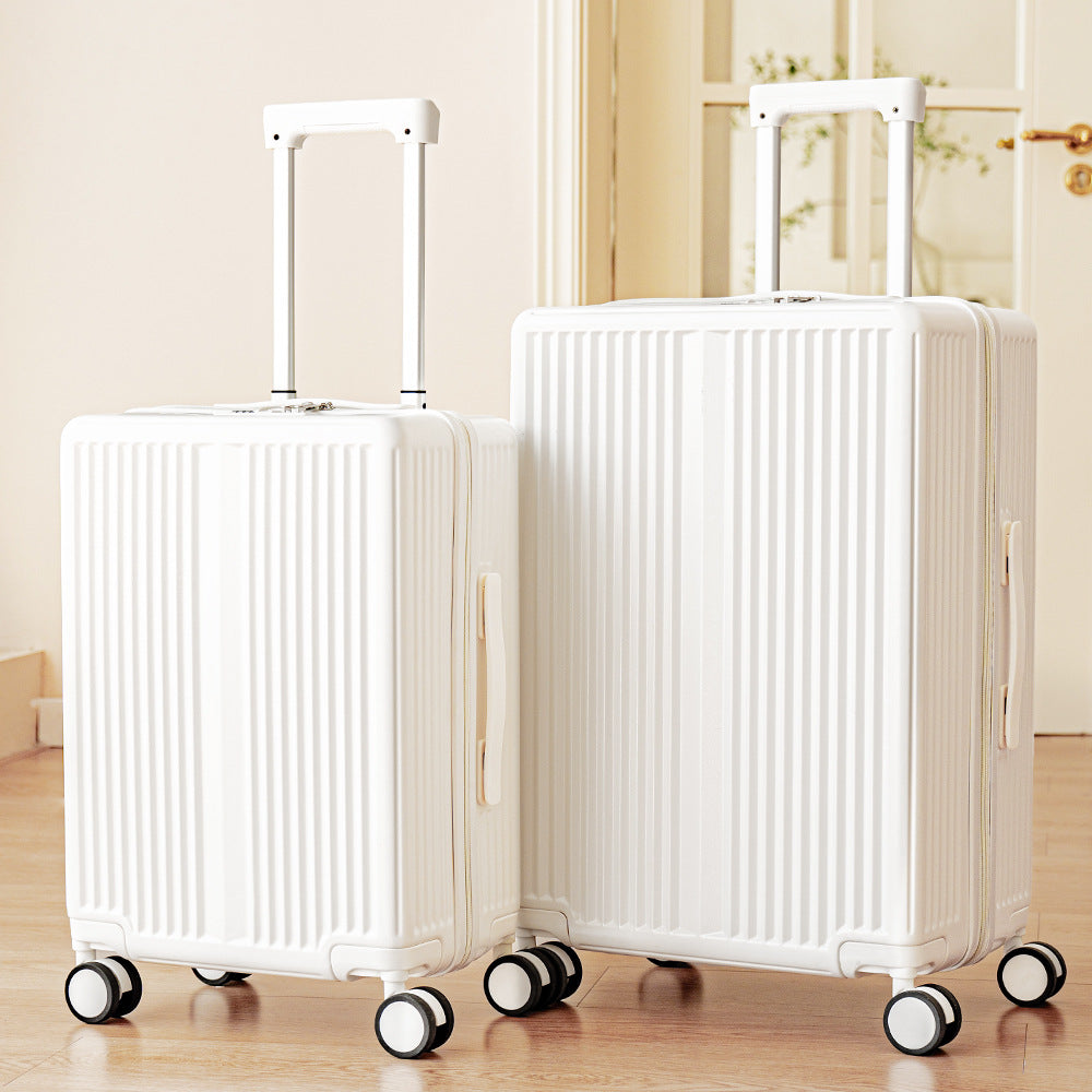 Lightweight Durable Spinner Suitcase — product view 1