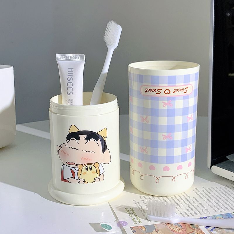Versatile and Attractive Toothbrush Holder LoungeYard — product view 6