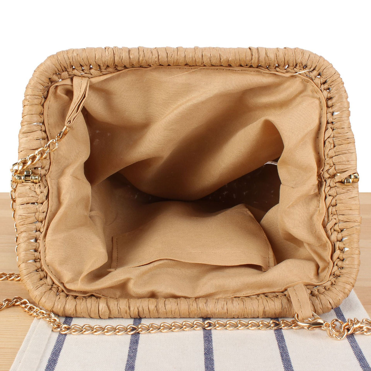 Handbag with Elegant Net Structure LoungeYard — product view 3