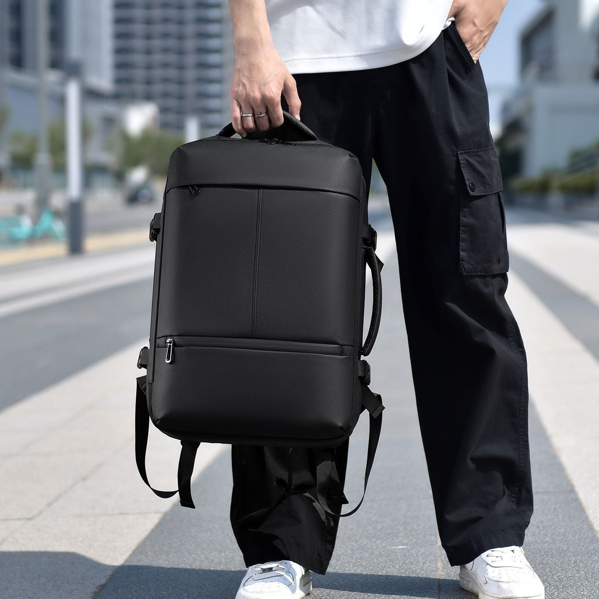Multifunctional Business Backpack LoungeYard — product view 3
