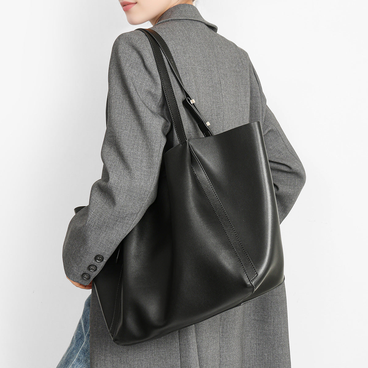 Minimalist Sculpted Tote with Adjustable Shoulder Straps — product view 2