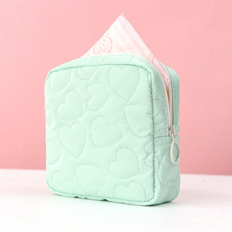 Practical cosmetic bag with heart motif LoungeYard — product view 2