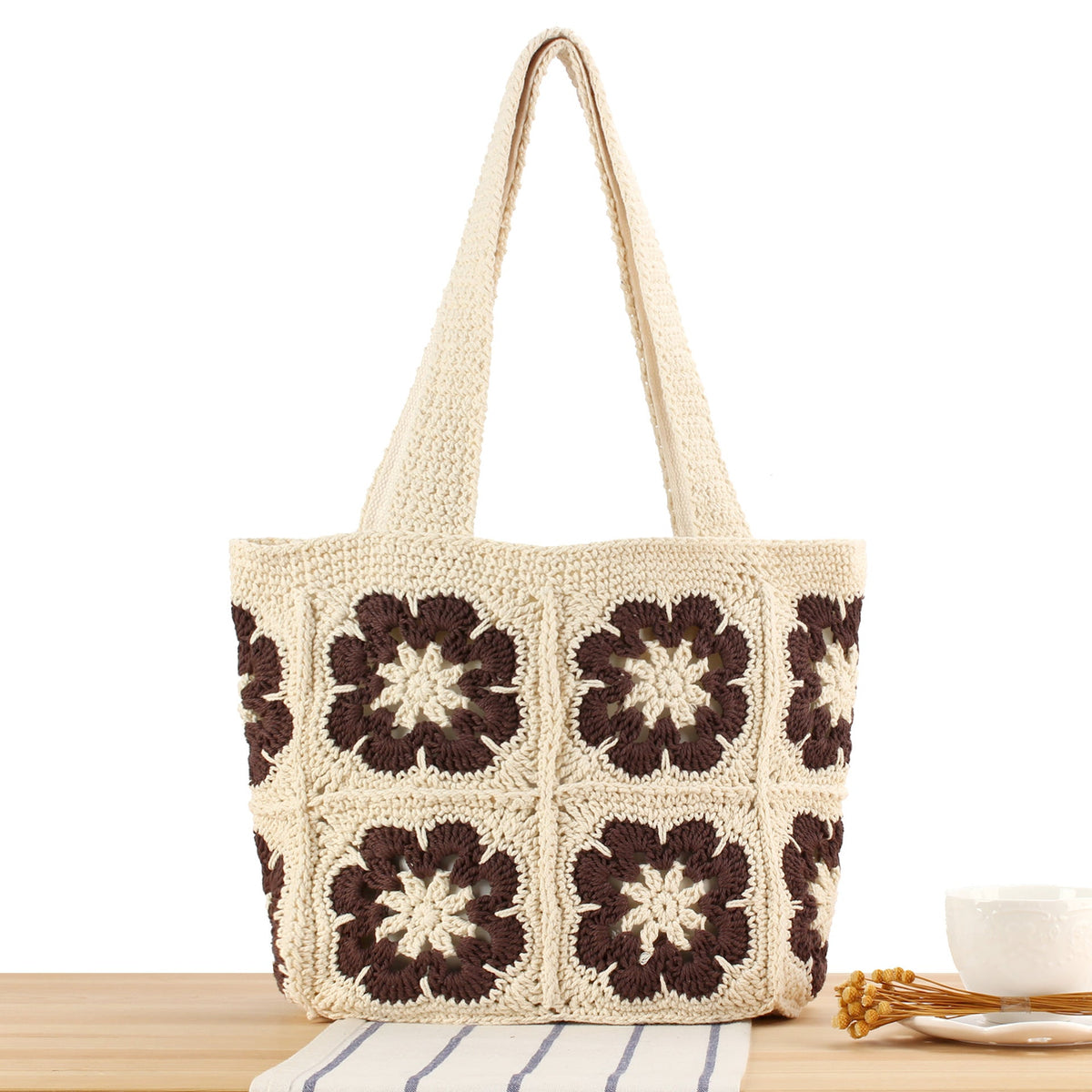 Handbag with Unique Floral Pattern LoungeYard — product view 1