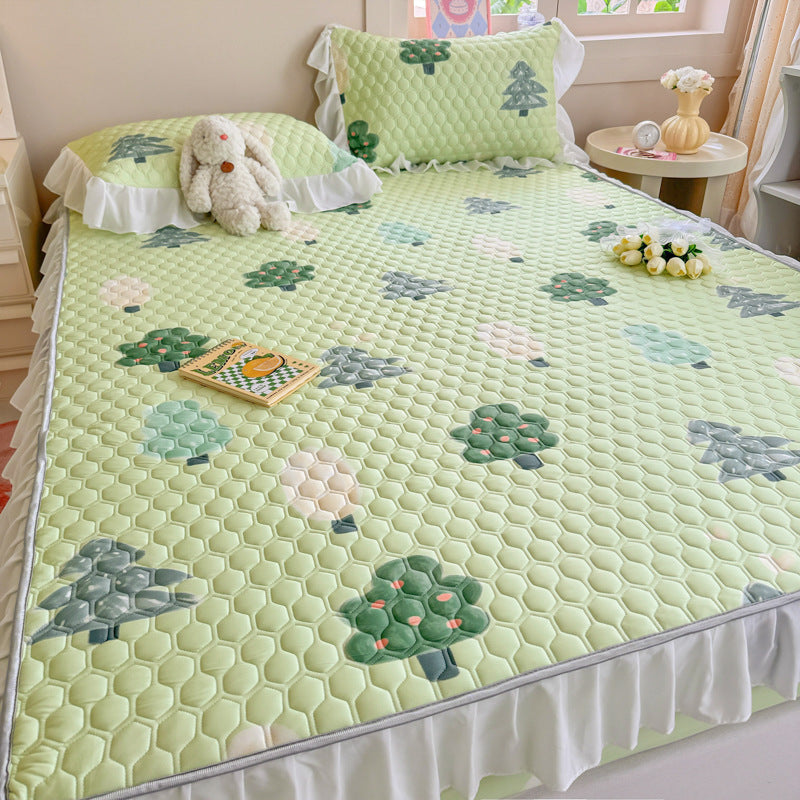 Comfort Quilted Mattress Protector — product view 3