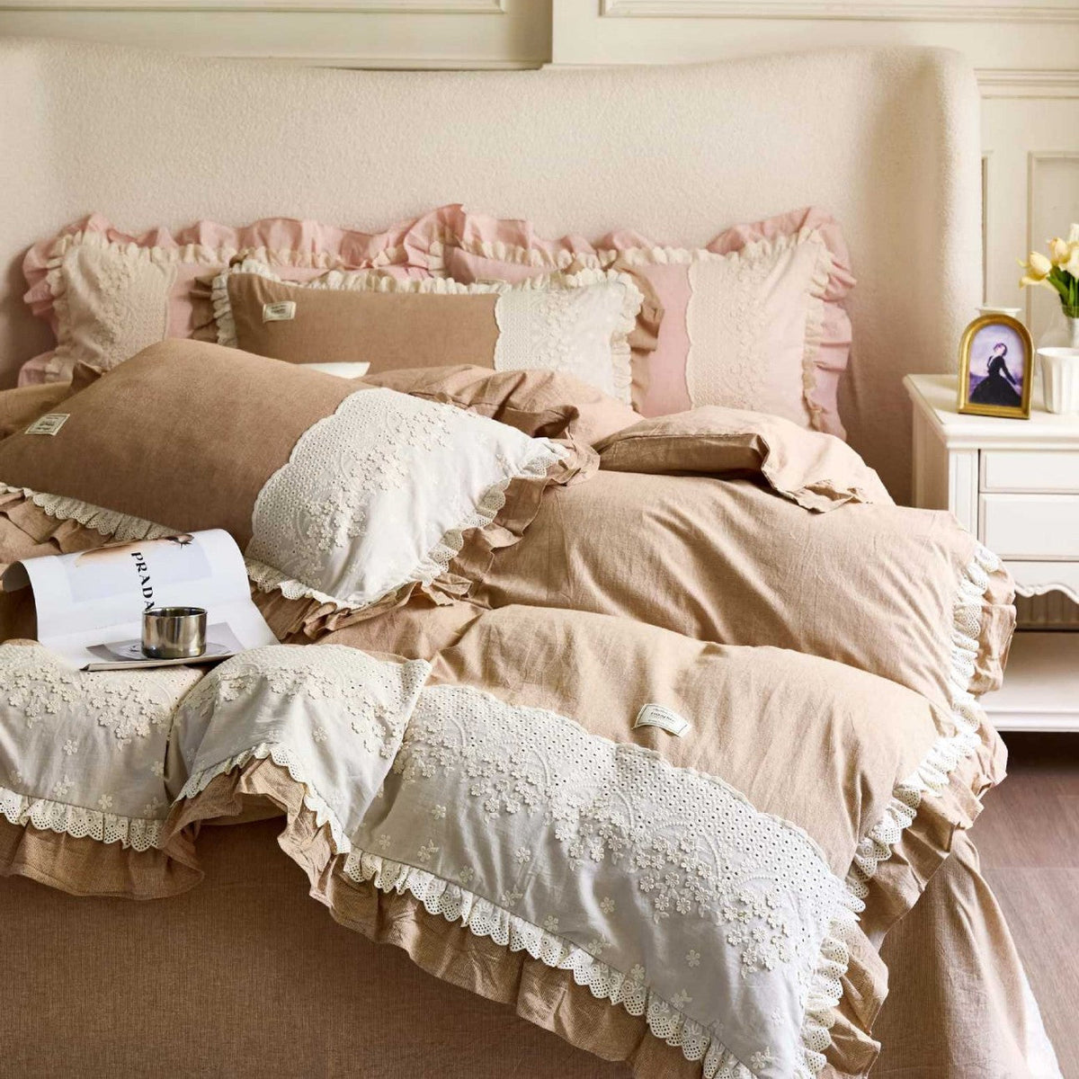 Bedding set made of cotton-linen with crochet lace trim, embroidered borders and ruffled edge — product view 6