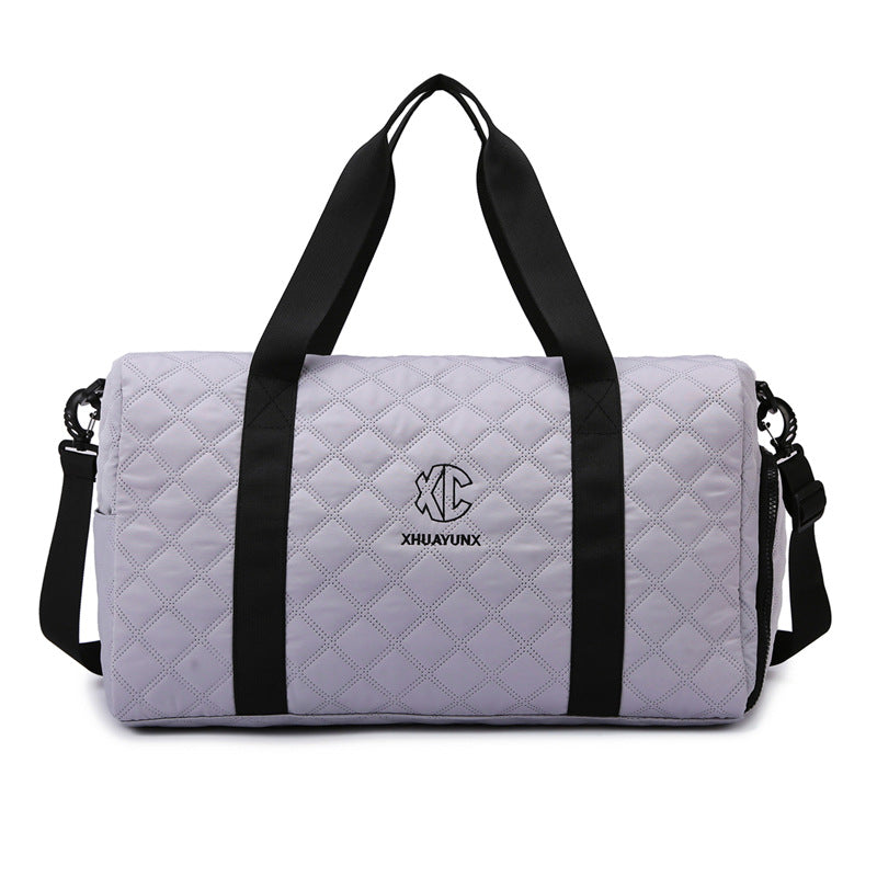 Stylish and Functional Travel Bag LoungeYard — product view 4