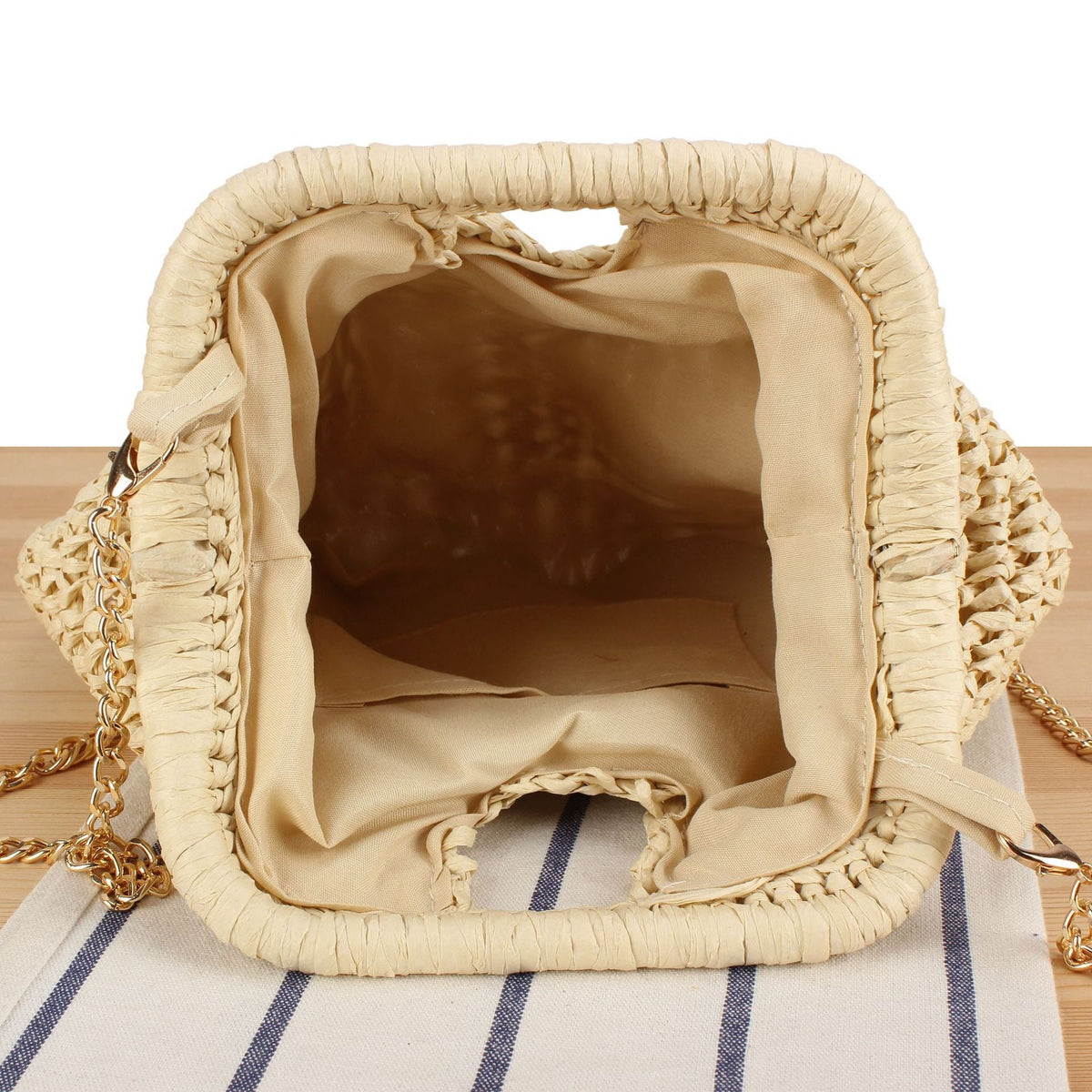 Handmade macrame bag with chain shoulder strap LoungeYard — product view 3