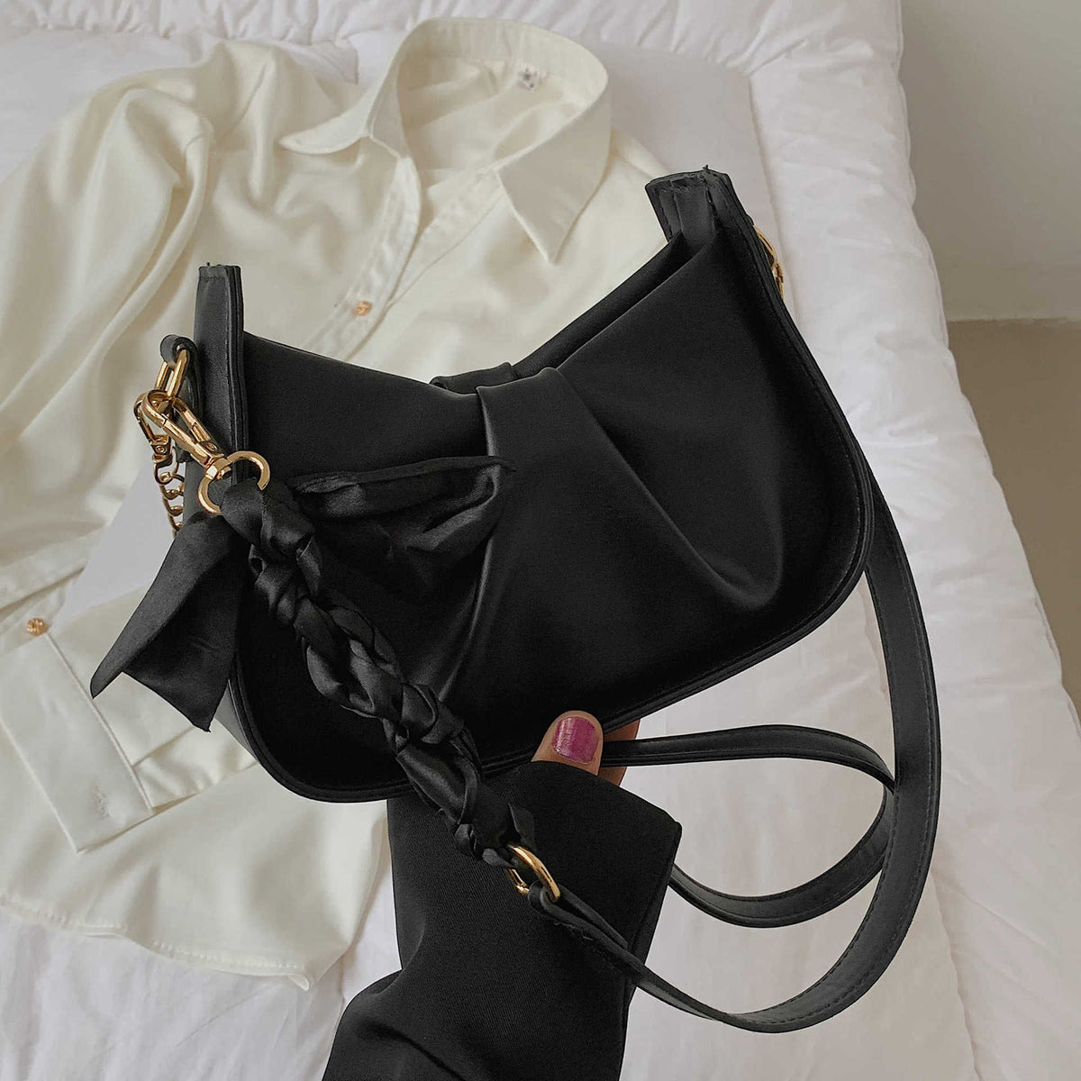 Chic Bow-Detail Crossbody Bag LoungeYard — product view 7