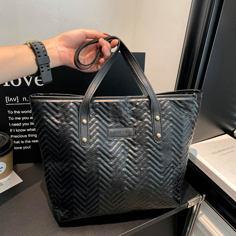 Textured Herringbone Pattern Tote Bag — product view 6