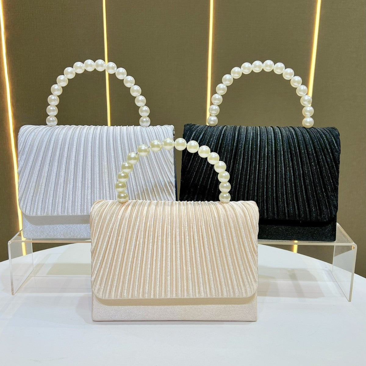Pleated Elegant Evening Handbag — product view 4
