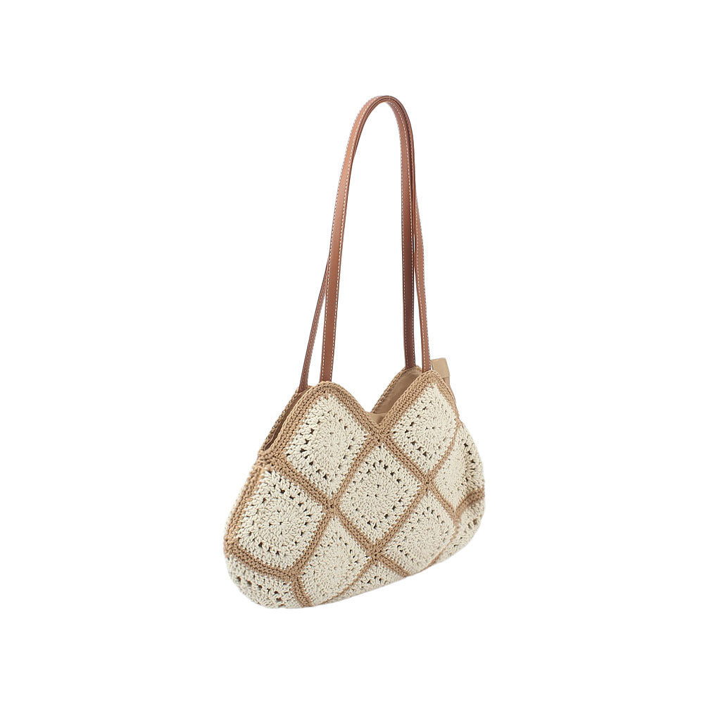 Crochet bag with elegant leather accent LoungeYard — product view 2