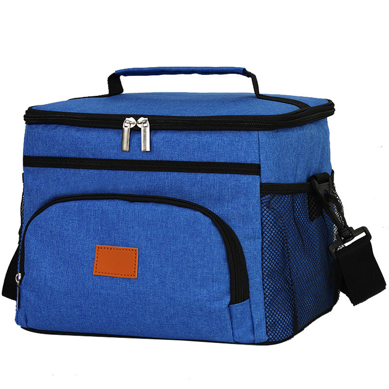 Cooler bag with insulating interior and practical carrying options LoungeYard — product view 6