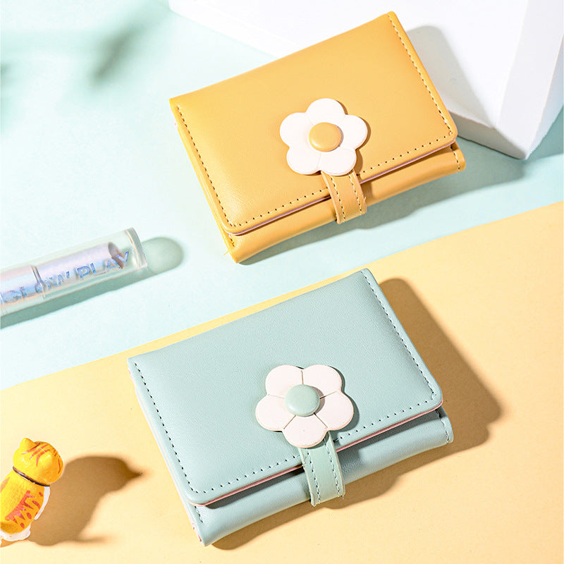 Charming Floral Accent Wallet — product view 3